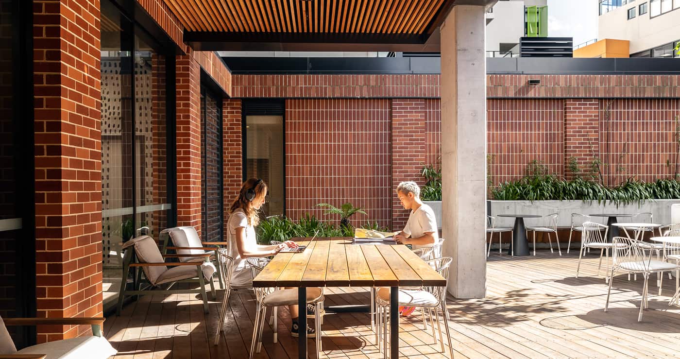 Iglu Redfern Courtyard