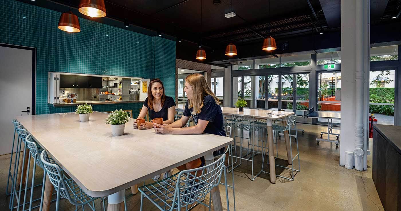 Iglu Kelvin Grove Communal Kitchen