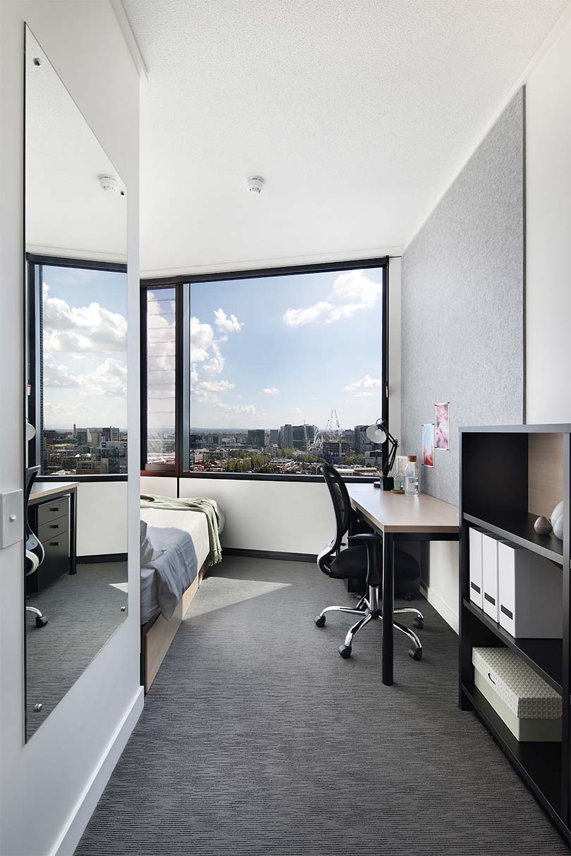 6-Bedroom Apartment Melbourne City