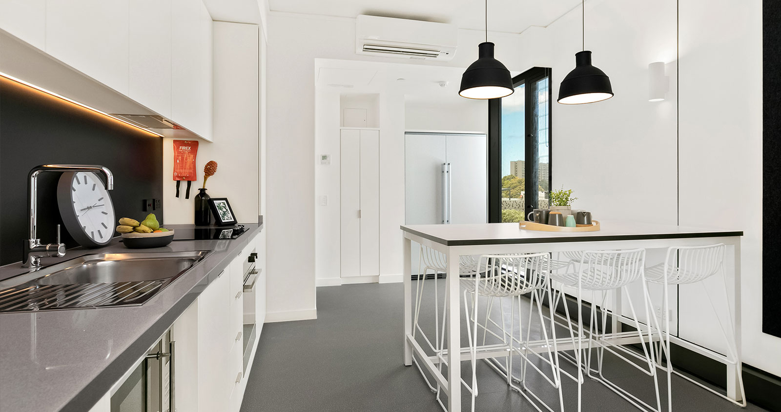 Iglu Redfern 6 Bedroom Share Apartment (Natural)