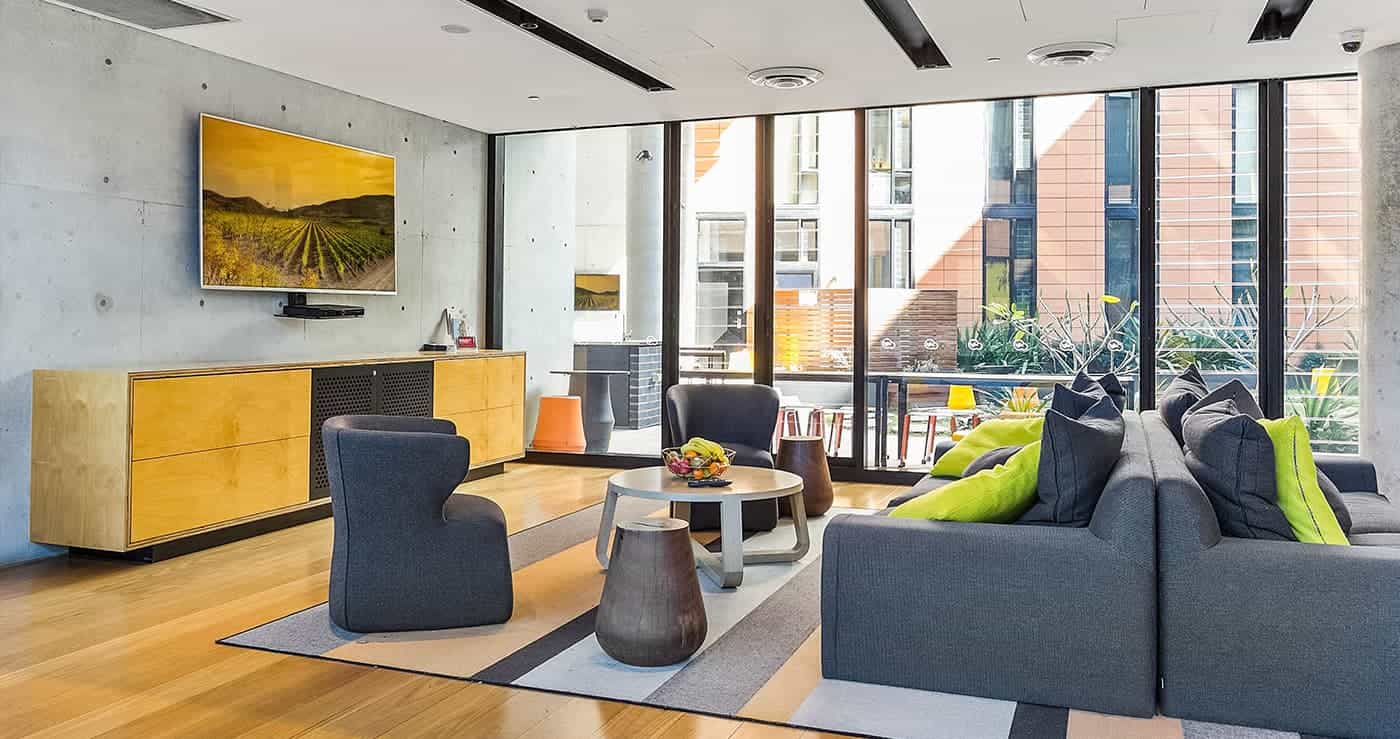 Iglu Chatswood Lounge