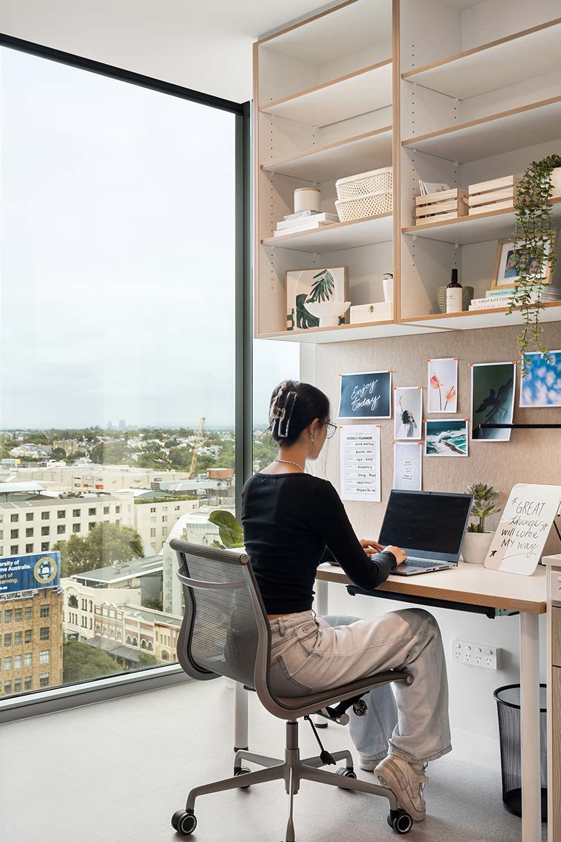Iglu Central Park Premium Corner Studio Apartment - Study