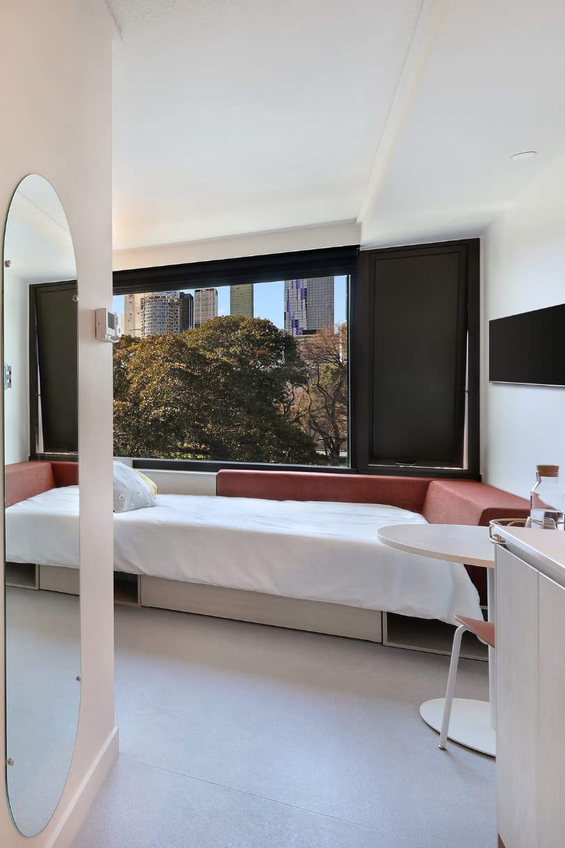 Iglu Flagstaff Gardens Premium Studio Apartment