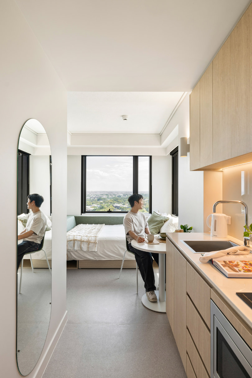 Iglu Waterloo Premium Corner Studio Apartment