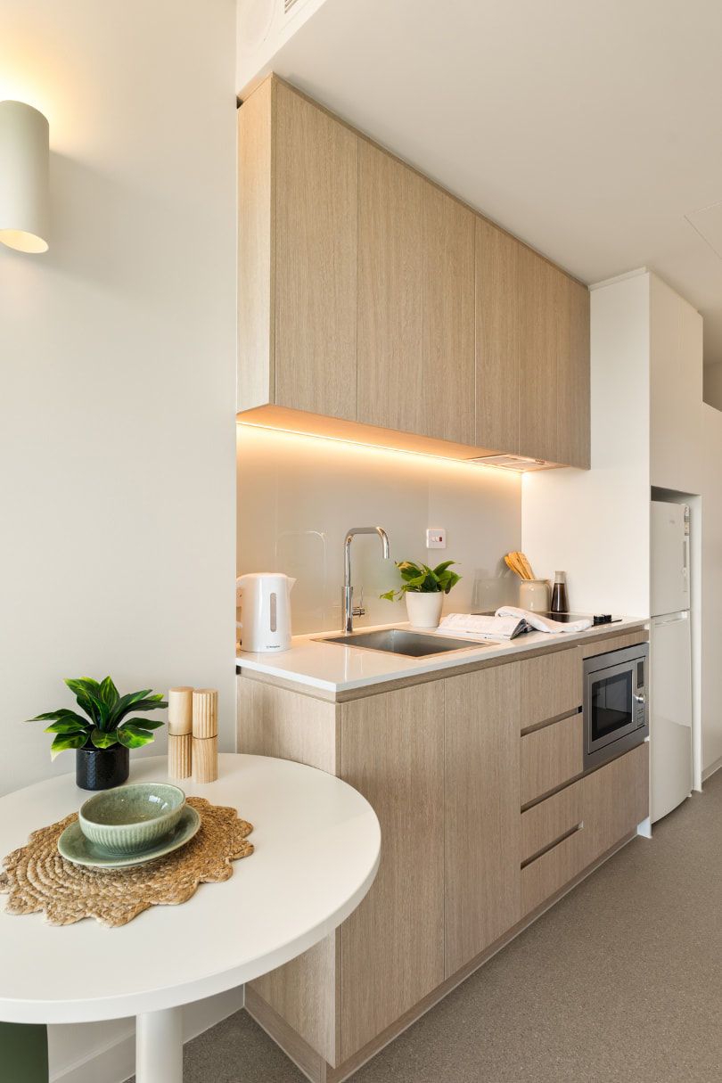 Iglu Waterloo Premium Corner Studio Apartment
